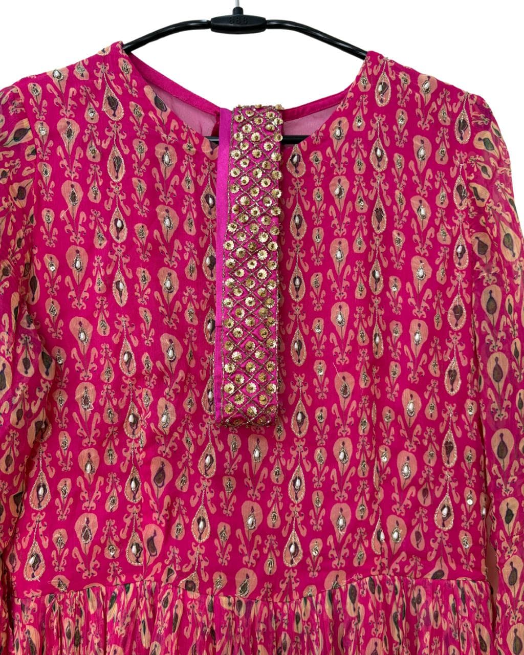 Basanti Kape aur Koffee-Chic Pink Jumpsuit